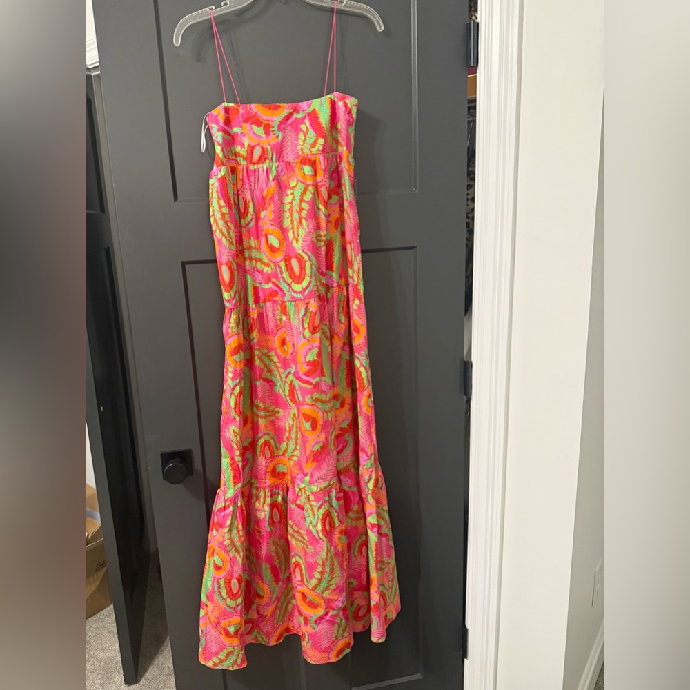 SHOW ME YOUR MUMU
LONG WEEKEND MAXI DRESS IN PARADISE PALMS - Picture 2 of 3